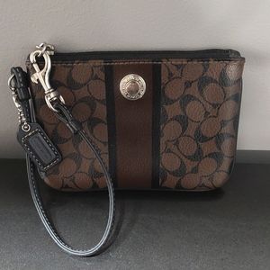 COACH Heritage Stripe Chelsea Wristlet